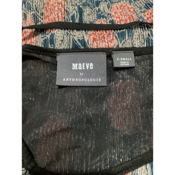 Maeve Tati Textured Shimmer Floral Metallic Crinkle SleevelessTank Top - Picture 5 of 6